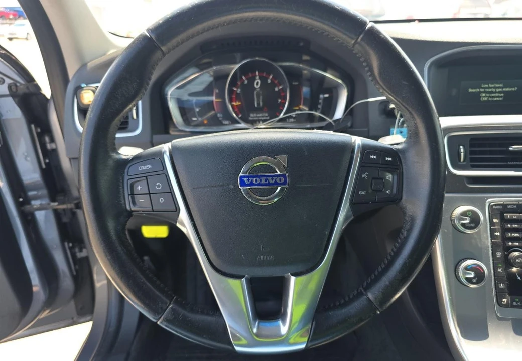 2017 Volvo S60 2nd Gen - Image 13 of 17