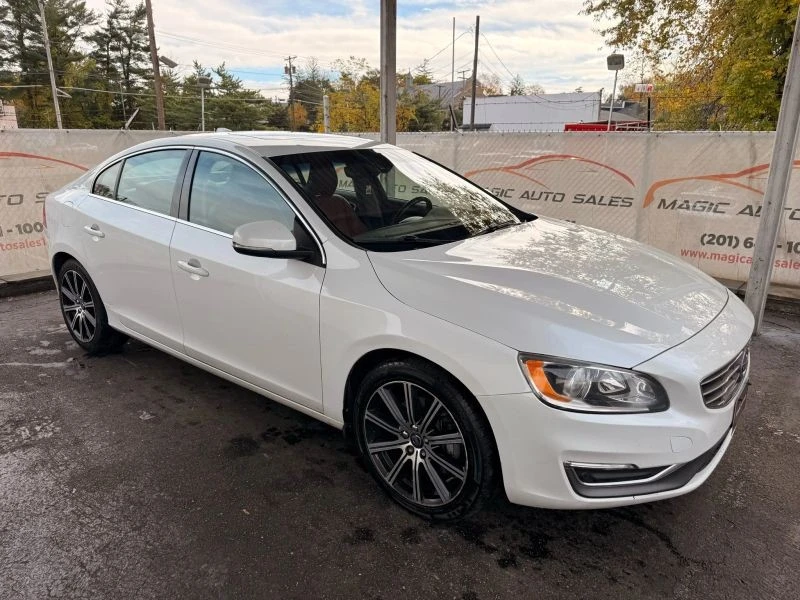 2017 Volvo S60 2nd Gen - Image 7 of 12
