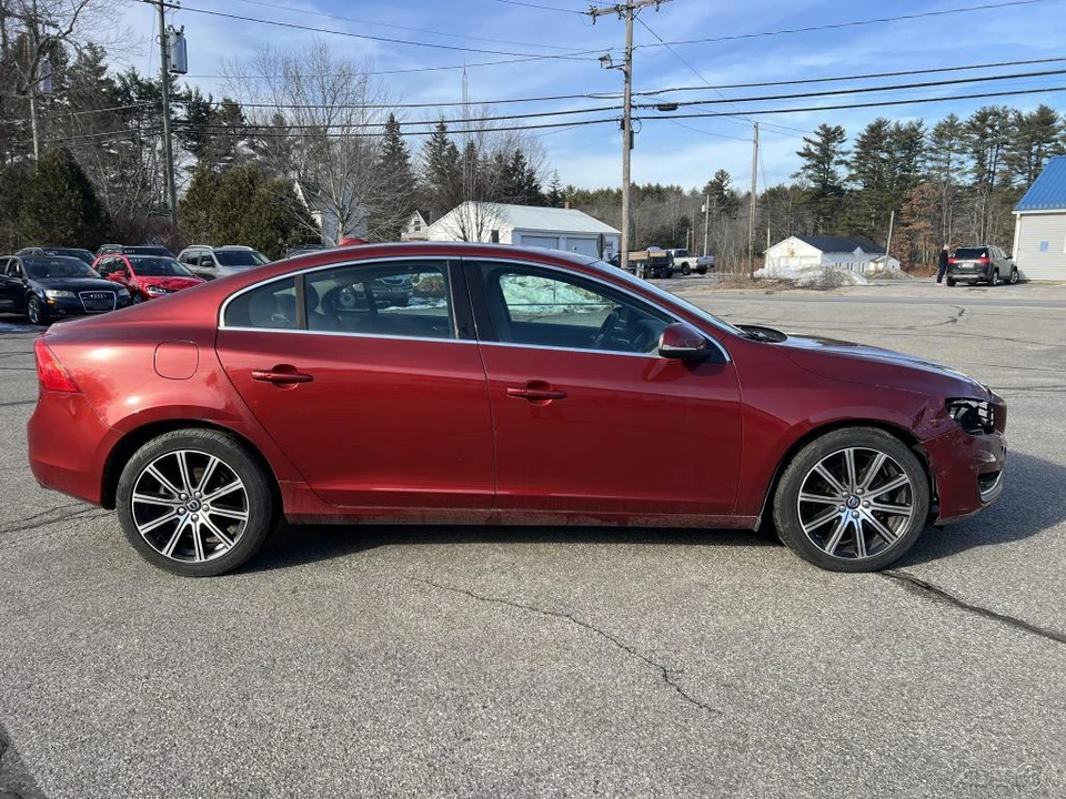 2017 Volvo S60 2nd Gen - Image 2 of 12