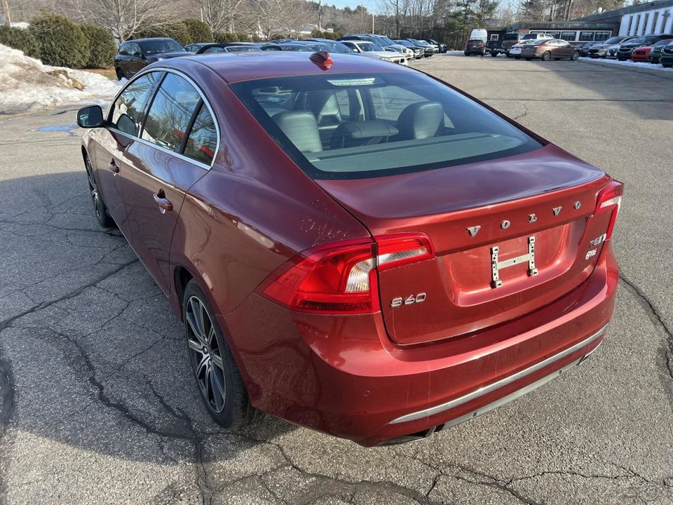 2017 Volvo S60 2nd Gen - Image 7 of 12