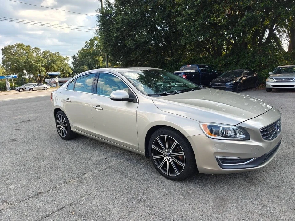 2017 Volvo S60 2nd Gen - Image 2 of 12