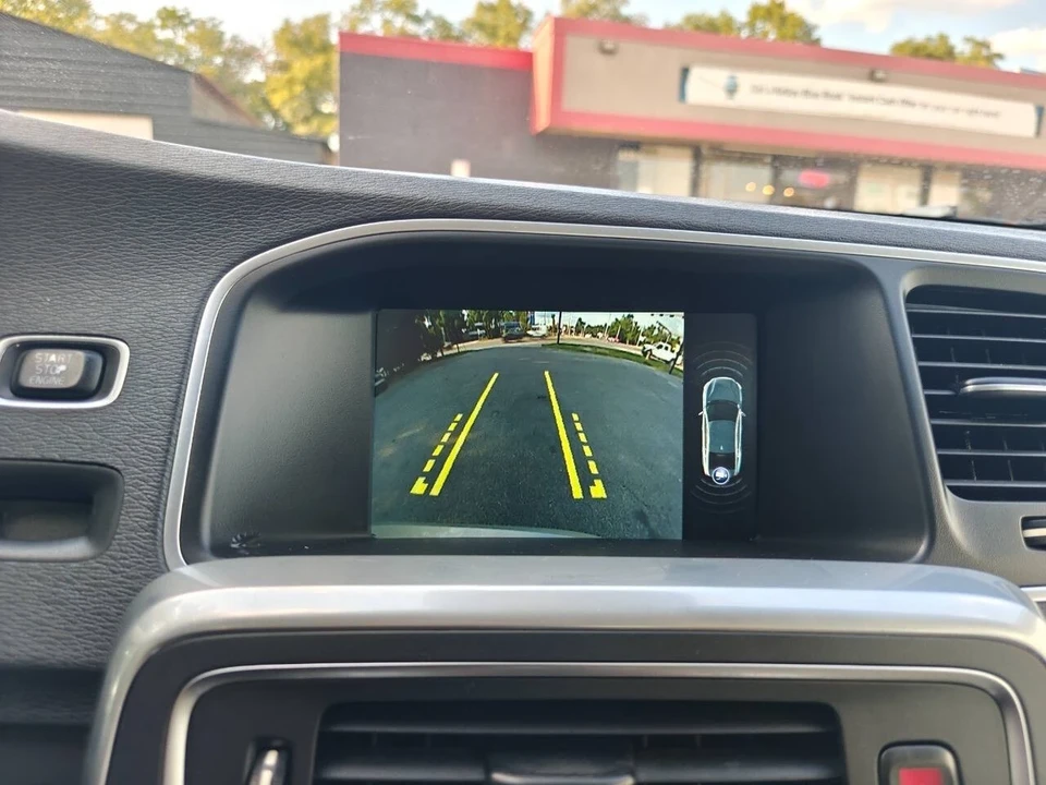 2017 Volvo S60 2nd Gen - Image 17 of 21