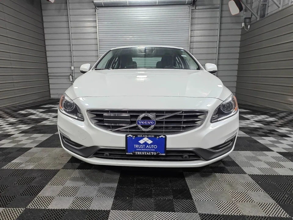 2017 Volvo S60 2nd Gen - Image 3 of 12