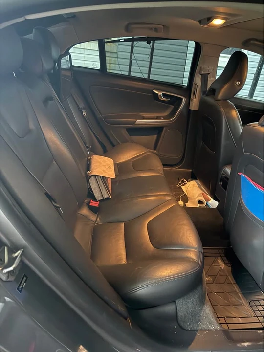 2017 Volvo S60 2nd Gen - Image 7 of 7