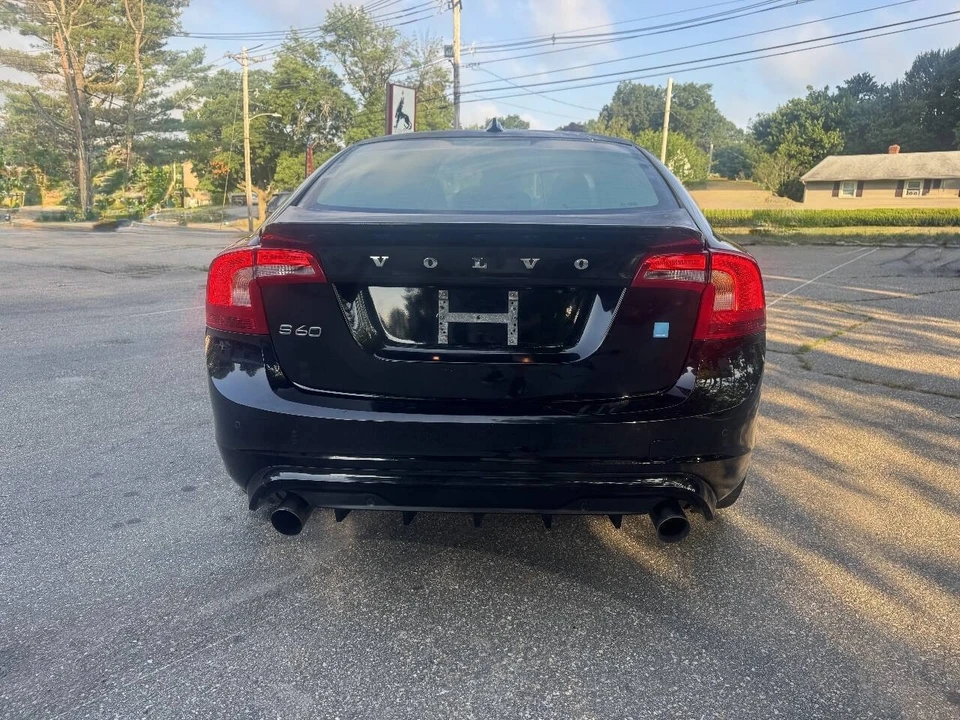 2017 Volvo S60 2nd Gen - Image 5 of 20