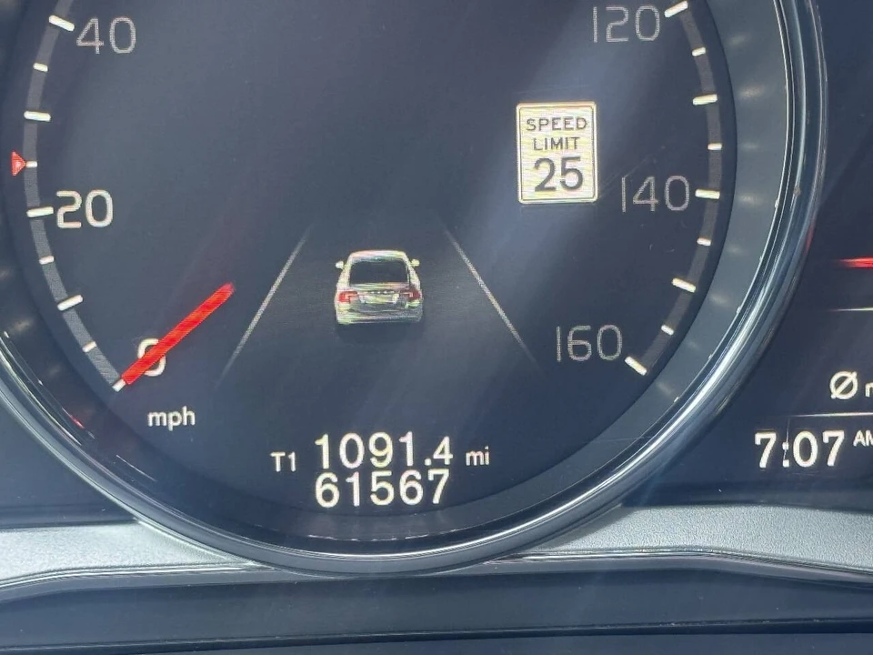 2017 Volvo S60 2nd Gen - Image 18 of 20