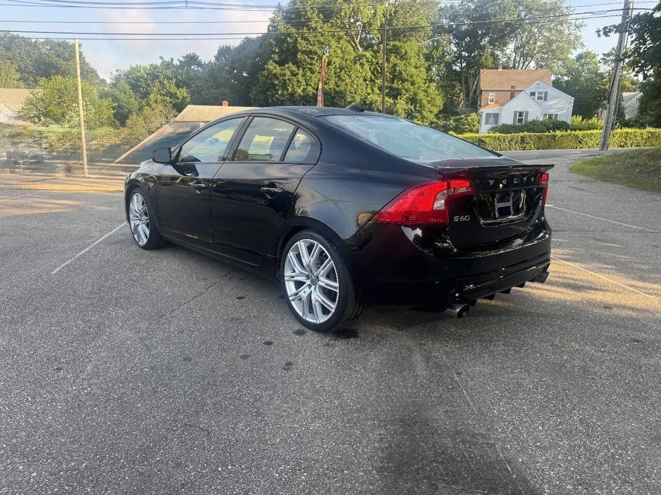 2017 Volvo S60 2nd Gen - Image 4 of 20