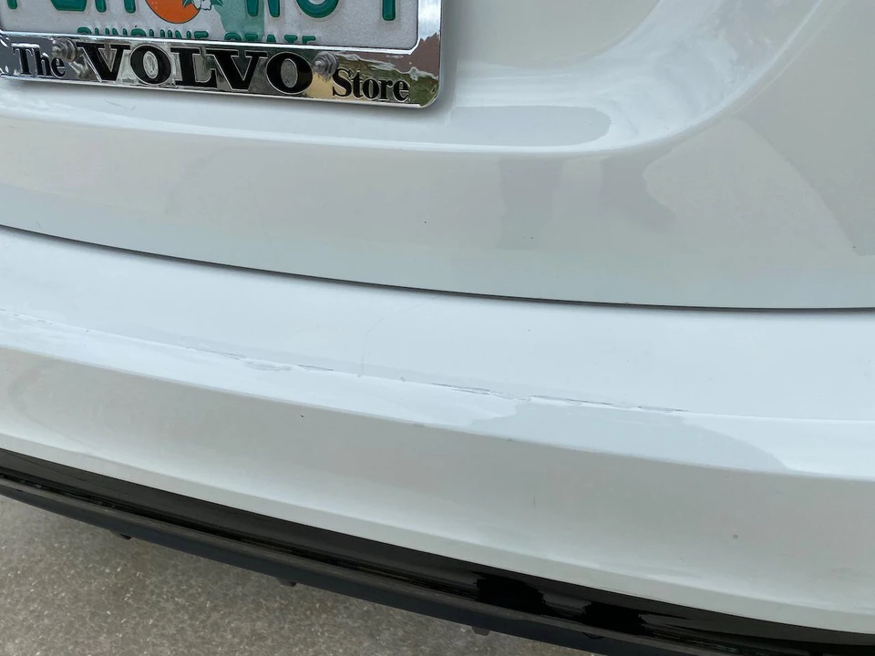 2017 Volvo S60 2nd Gen - Image 27 of 31