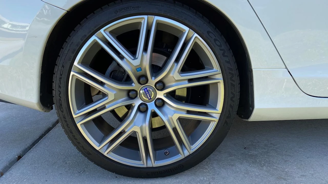 2017 Volvo S60 2nd Gen - Image 30 of 31