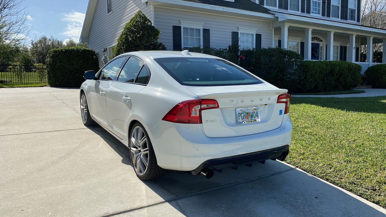 2017 Volvo S60 2nd Gen - Image 11 of 31