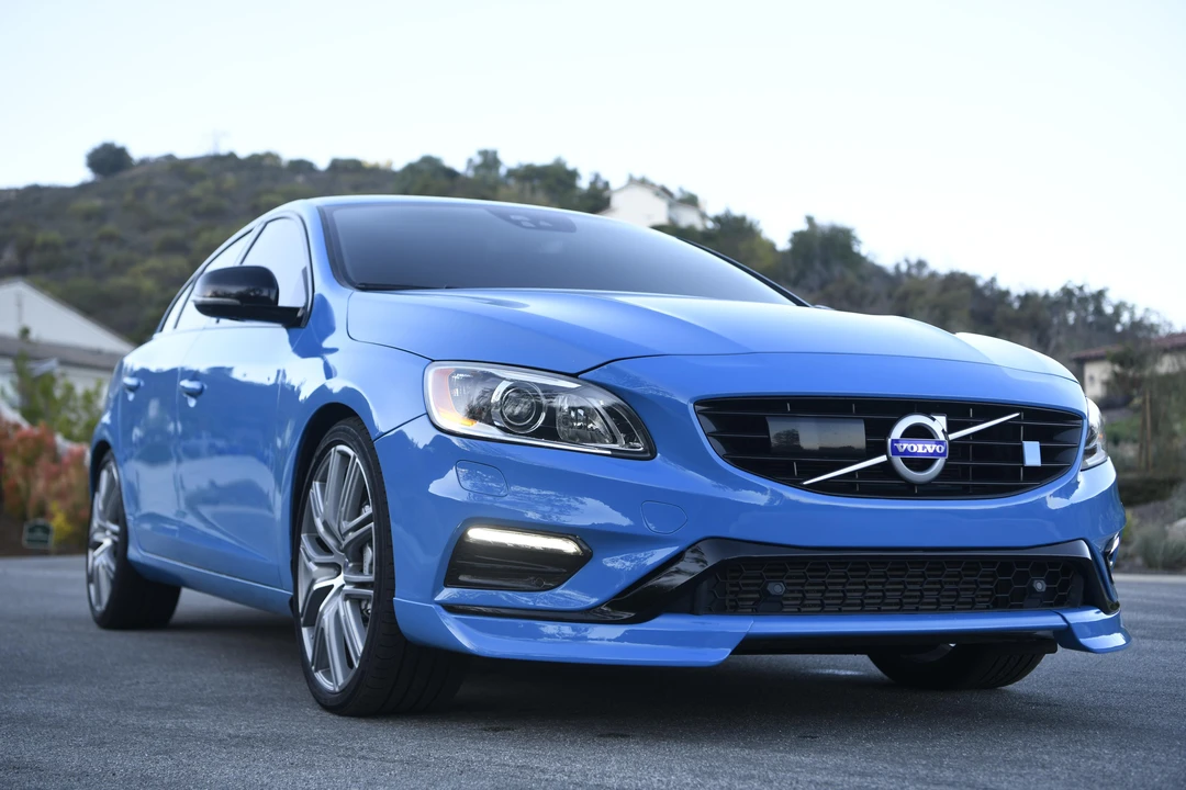 2017 Volvo S60 2nd Gen - Image 26 of 31