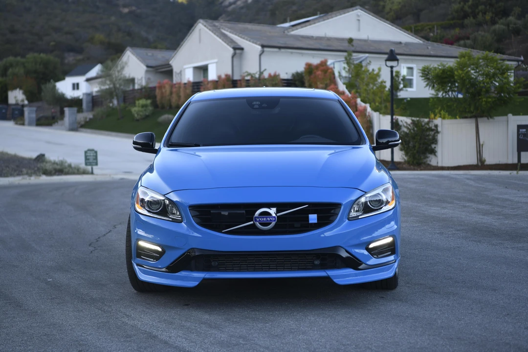 2017 Volvo S60 2nd Gen - Image 6 of 31