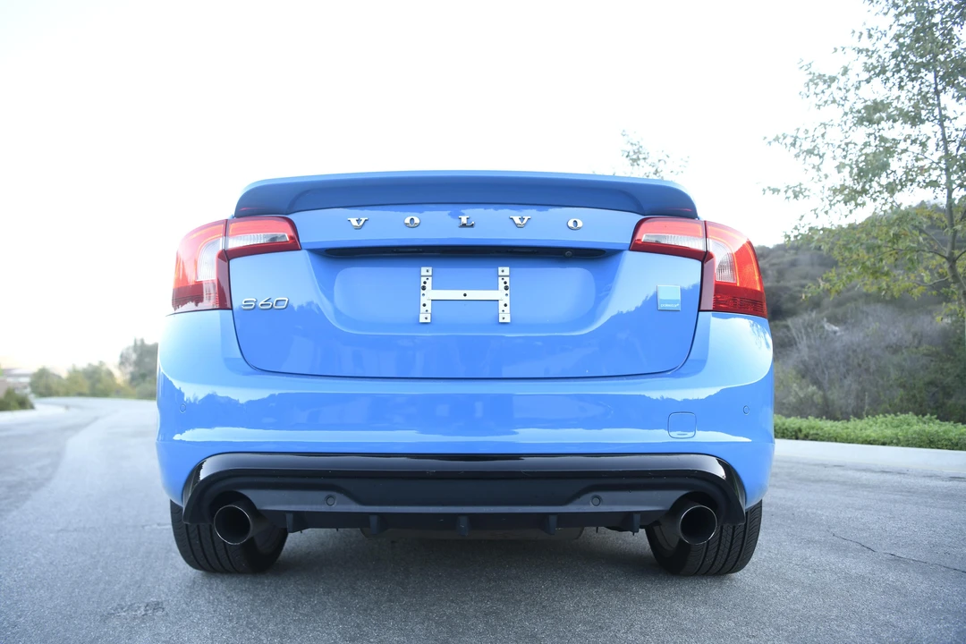 2017 Volvo S60 2nd Gen - Image 17 of 31