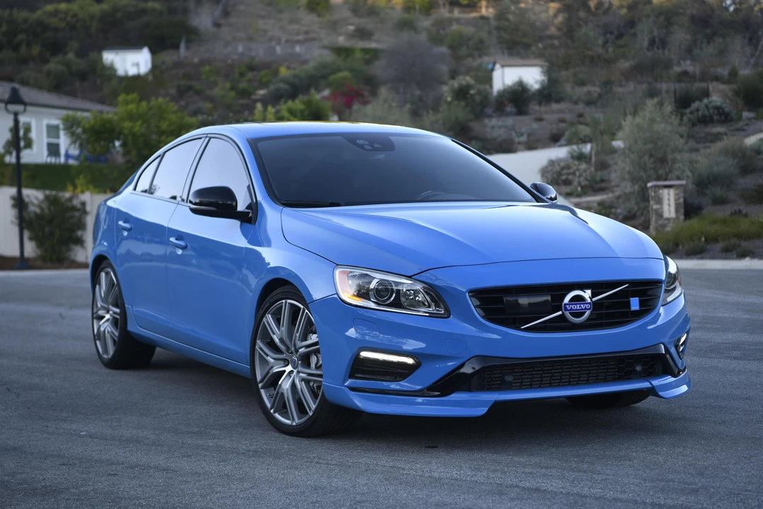 2017 Volvo S60 2nd Gen - Image 23 of 31