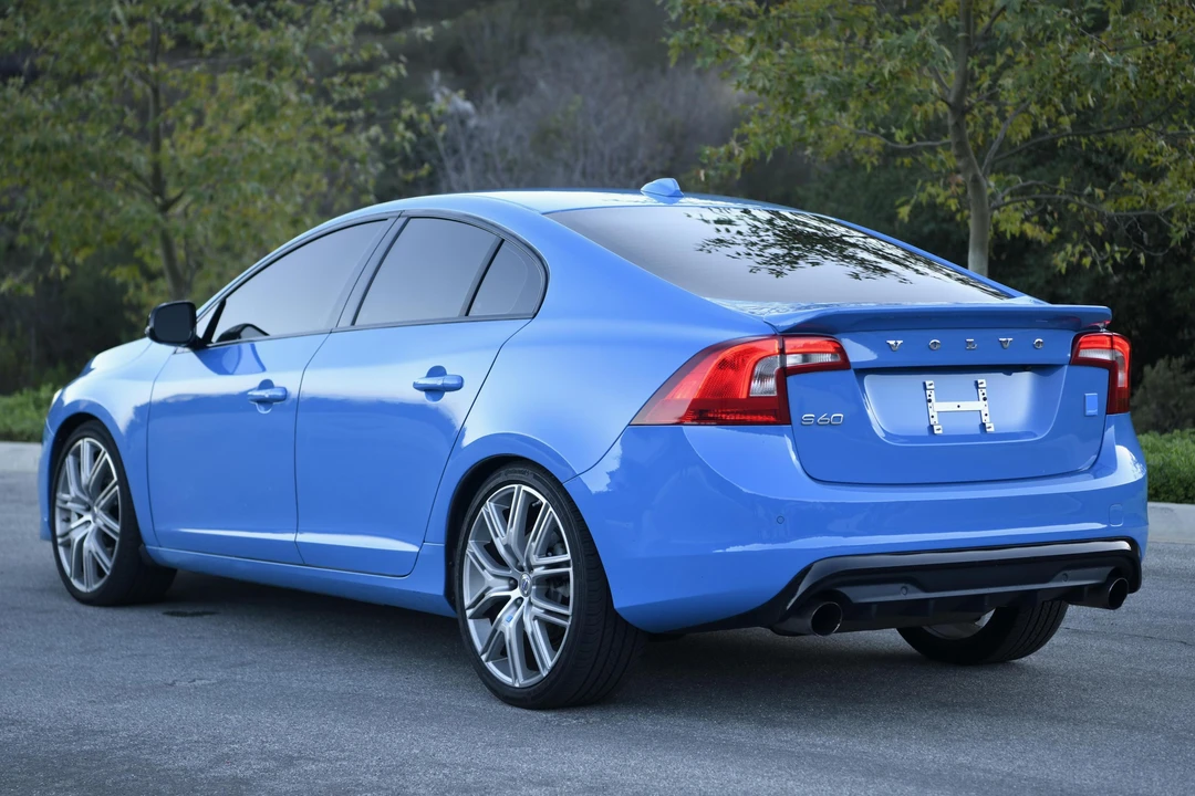 2017 Volvo S60 2nd Gen - Image 4 of 31