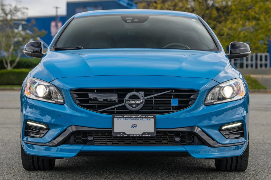 2017 Volvo S60 2nd Gen - Image 2 of 31