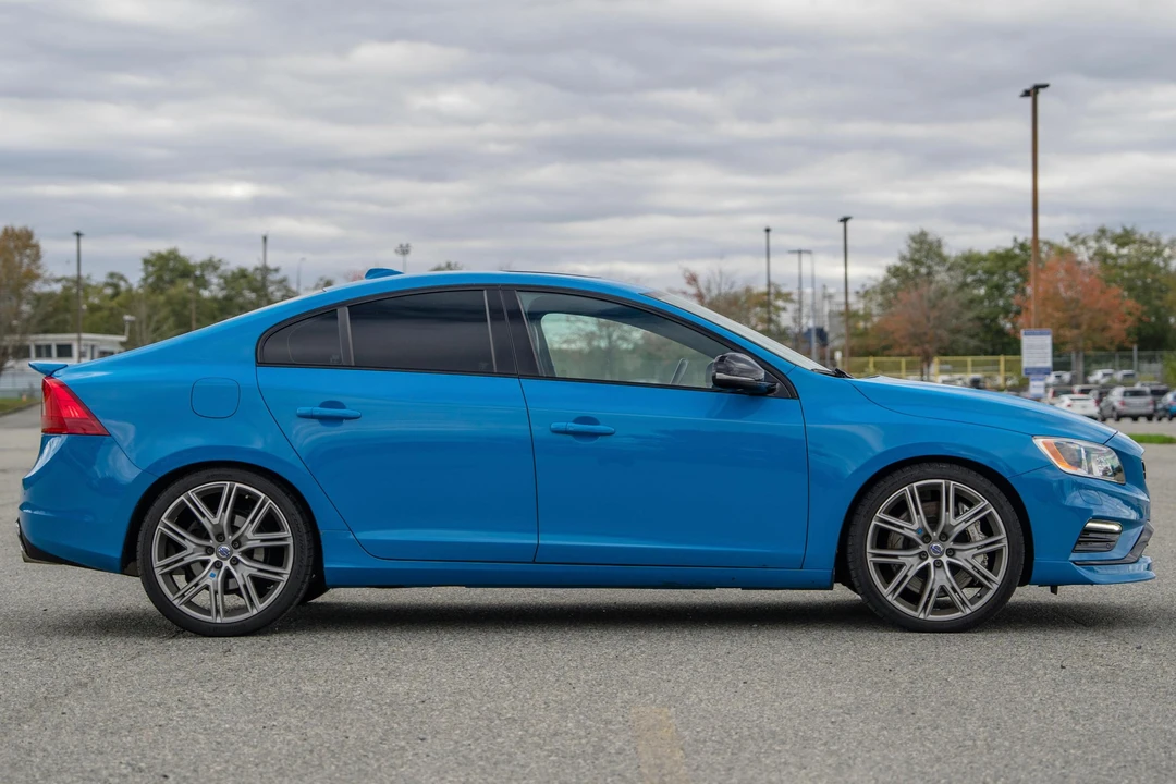 2017 Volvo S60 2nd Gen - Image 3 of 31