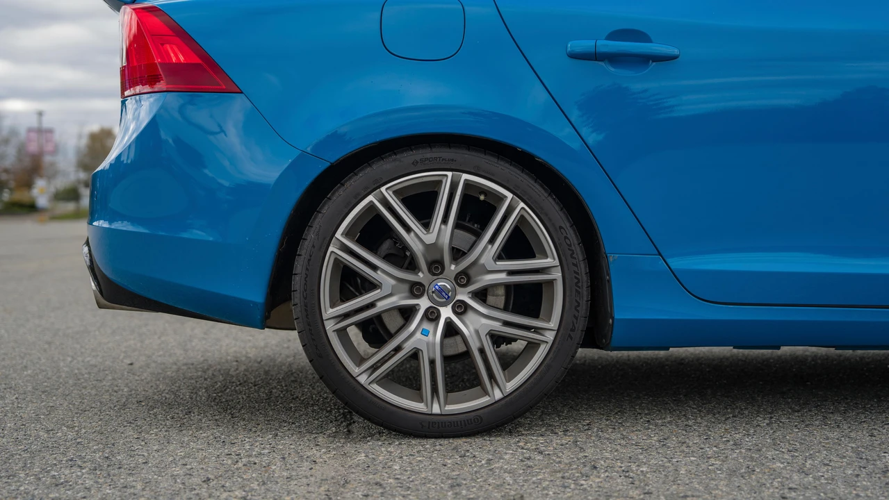 2017 Volvo S60 2nd Gen - Image 30 of 31