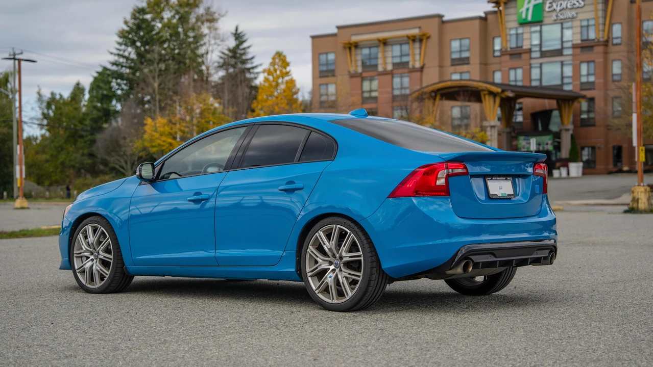 2017 Volvo S60 2nd Gen - Image 12 of 31