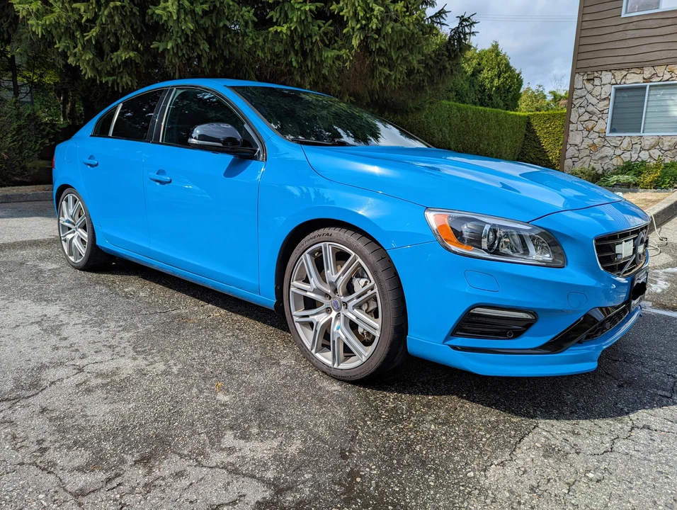 2017 Volvo S60 2nd Gen - Image 18 of 31