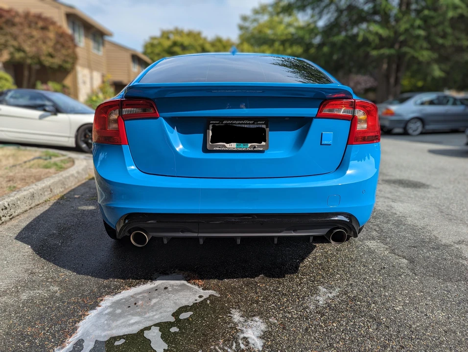 2017 Volvo S60 2nd Gen - Image 14 of 31