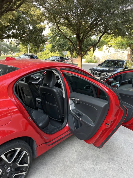 2017 Volvo S60 2nd Gen - Image 12 of 16