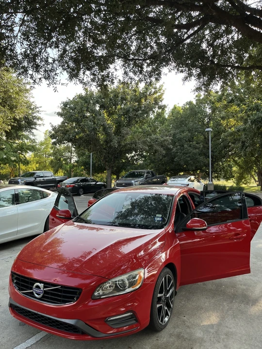 2017 Volvo S60 2nd Gen - Image 2 of 16