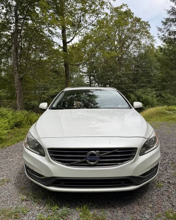 2017 Volvo S60 2nd Gen - Image 3 of 12