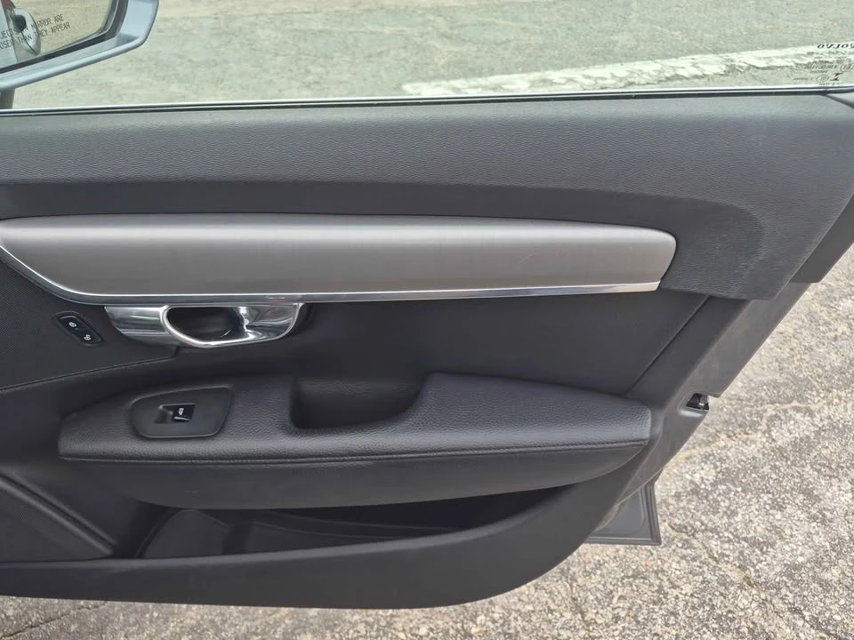 2017 Volvo S90 - Image 14 of 14