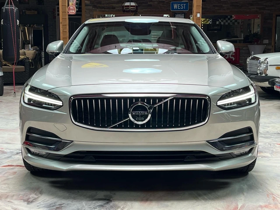 2017 Volvo S90 - Image 7 of 21