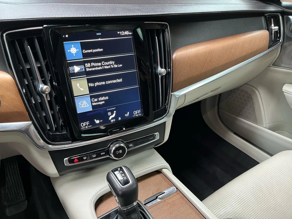 2017 Volvo S90 - Image 18 of 21