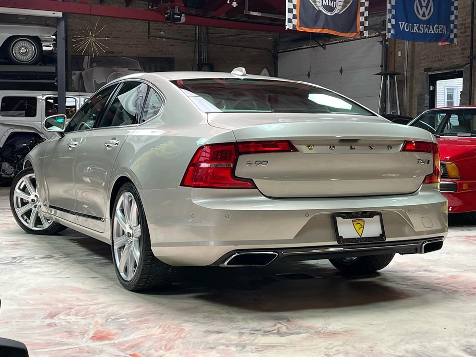 2017 Volvo S90 - Image 6 of 21