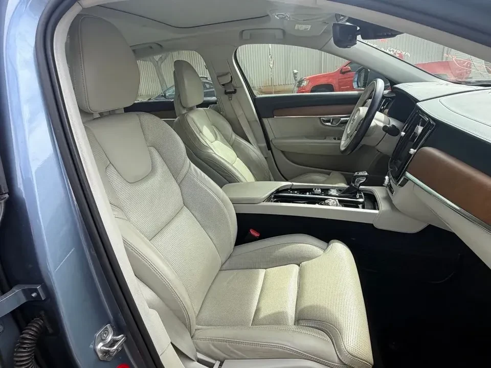 2017 Volvo S90 - Image 19 of 20