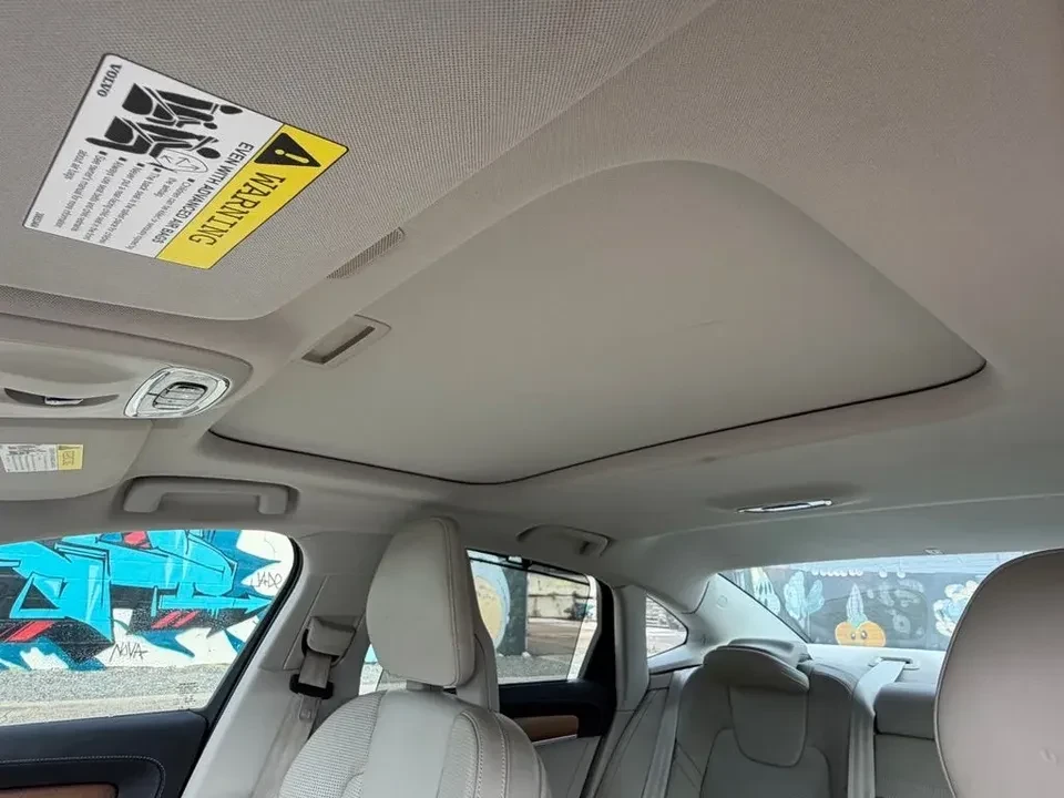 2017 Volvo S90 - Image 13 of 20