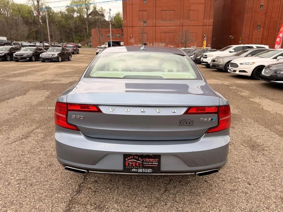 2017 Volvo S90 - Image 4 of 21