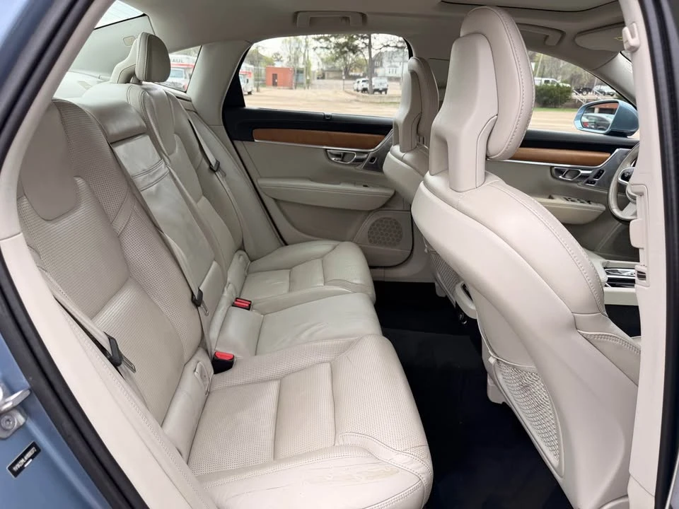 2017 Volvo S90 - Image 17 of 21