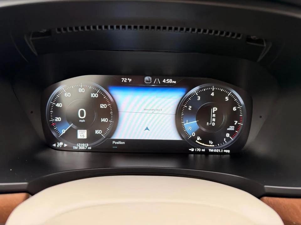 2017 Volvo S90 - Image 11 of 21