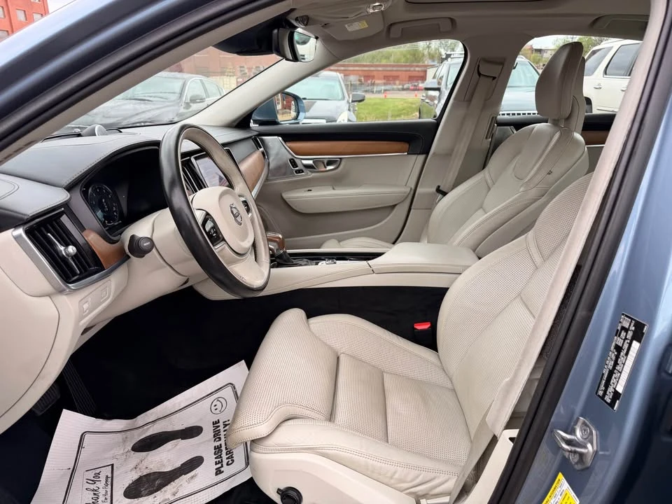 2017 Volvo S90 - Image 14 of 21