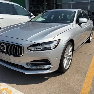 2017 Volvo S90 T6 Inscription Sedan 4D