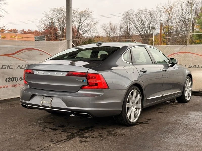2017 Volvo S90 - Image 11 of 12