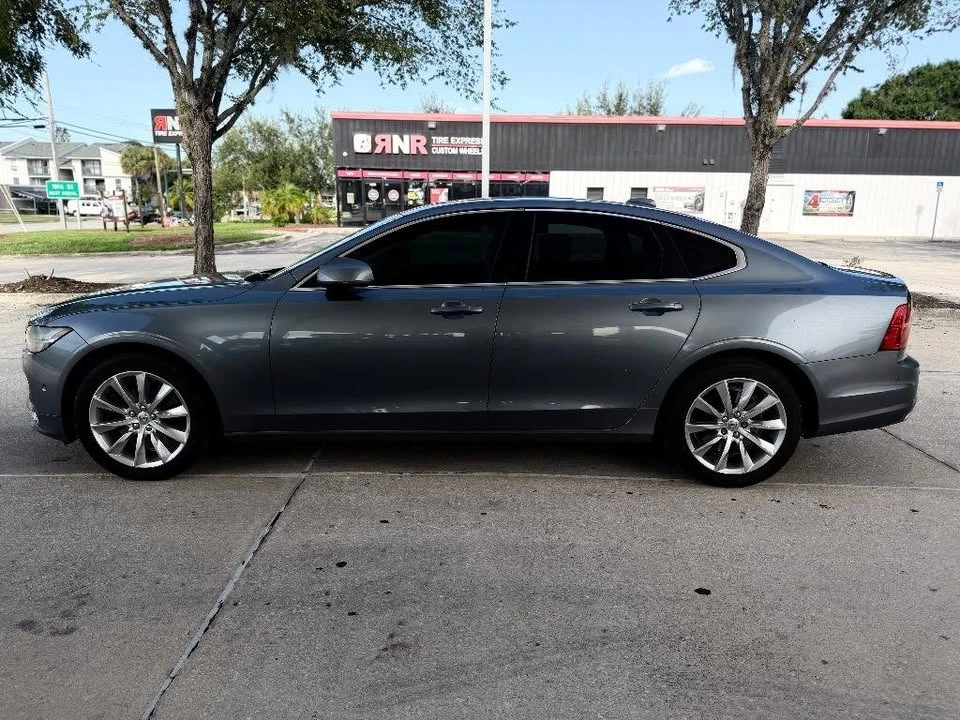 2017 Volvo S90 - Image 3 of 20