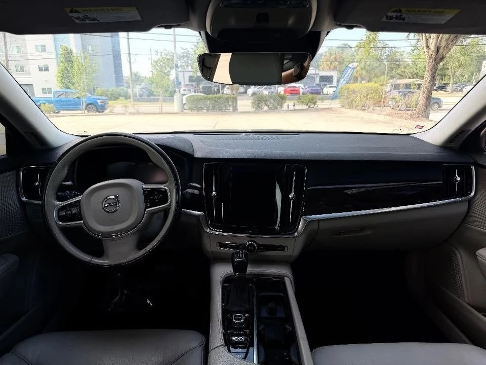 2017 Volvo S90 - Image 18 of 20