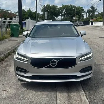 2017 Volvo S90 Sedan