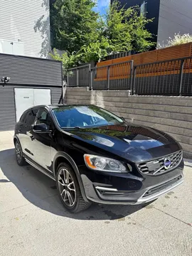 2017 Volvo V60 Cross Country T5 Premier