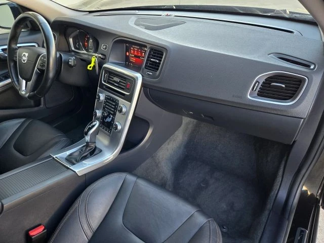 2017 Volvo V60 1st Gen - Image 2 of 21