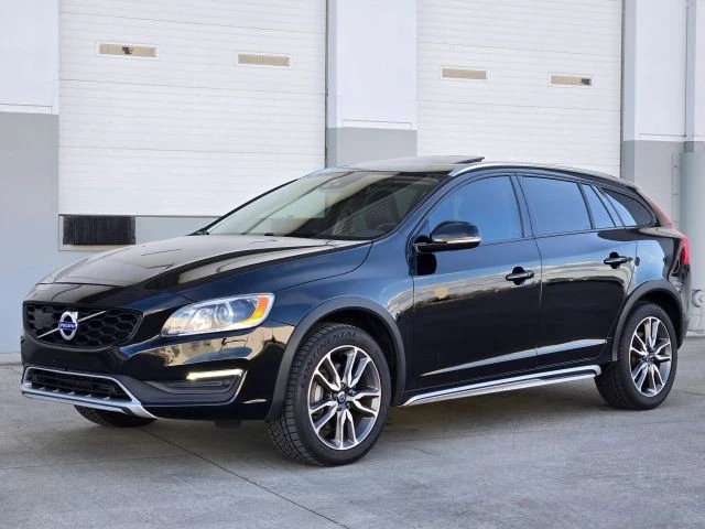 2017 Volvo V60 1st Gen - Image 4 of 21