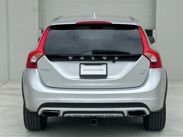 2017 Volvo V60 1st Gen - Image 4 of 21