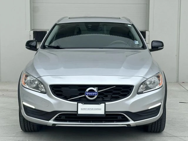 2017 Volvo V60 1st Gen - Image 8 of 21