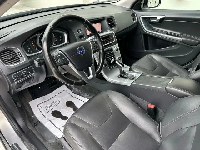 2017 Volvo V60 1st Gen - Image 10 of 21
