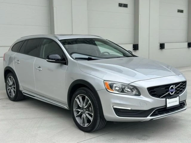 2017 Volvo V60 1st Gen - Image 7 of 21